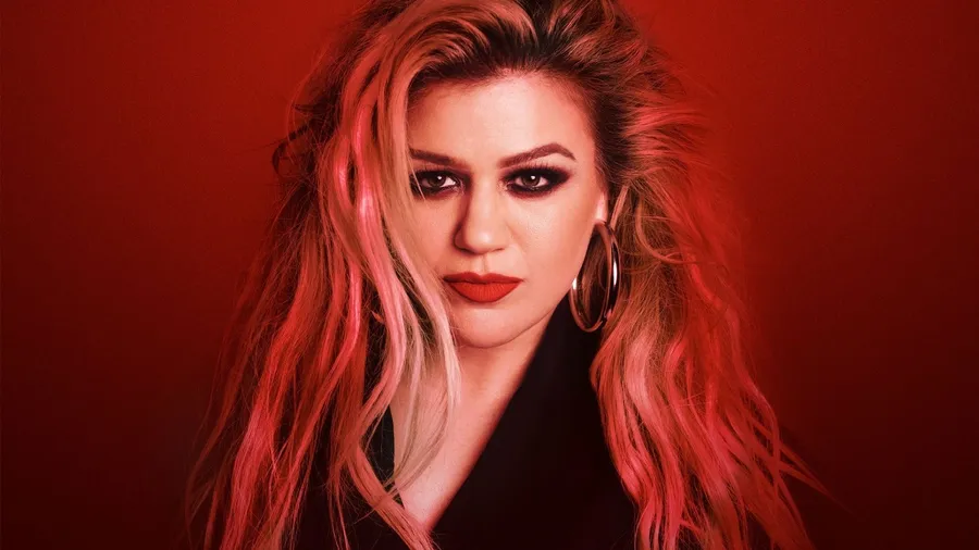Kelly Clarkson in Red Outfit